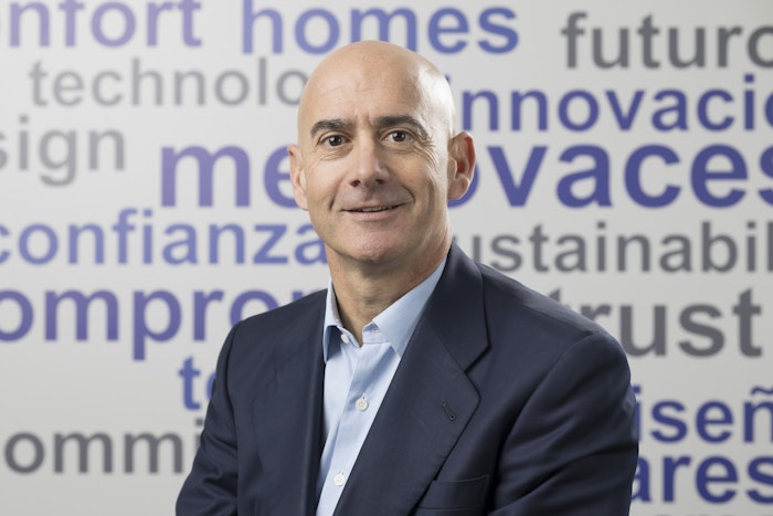 Mr. Jorge Pérez de Leza Eguiguren