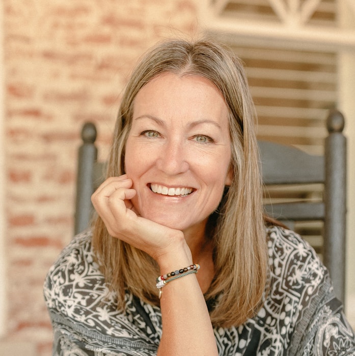 Dr. Dr Sarah Elaine Lewis